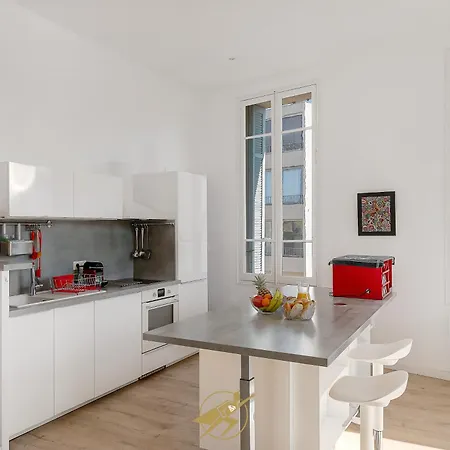 Spacieux Et Lumineux - Coeur De Quartier Gare De - Wifi Fibre Apartment